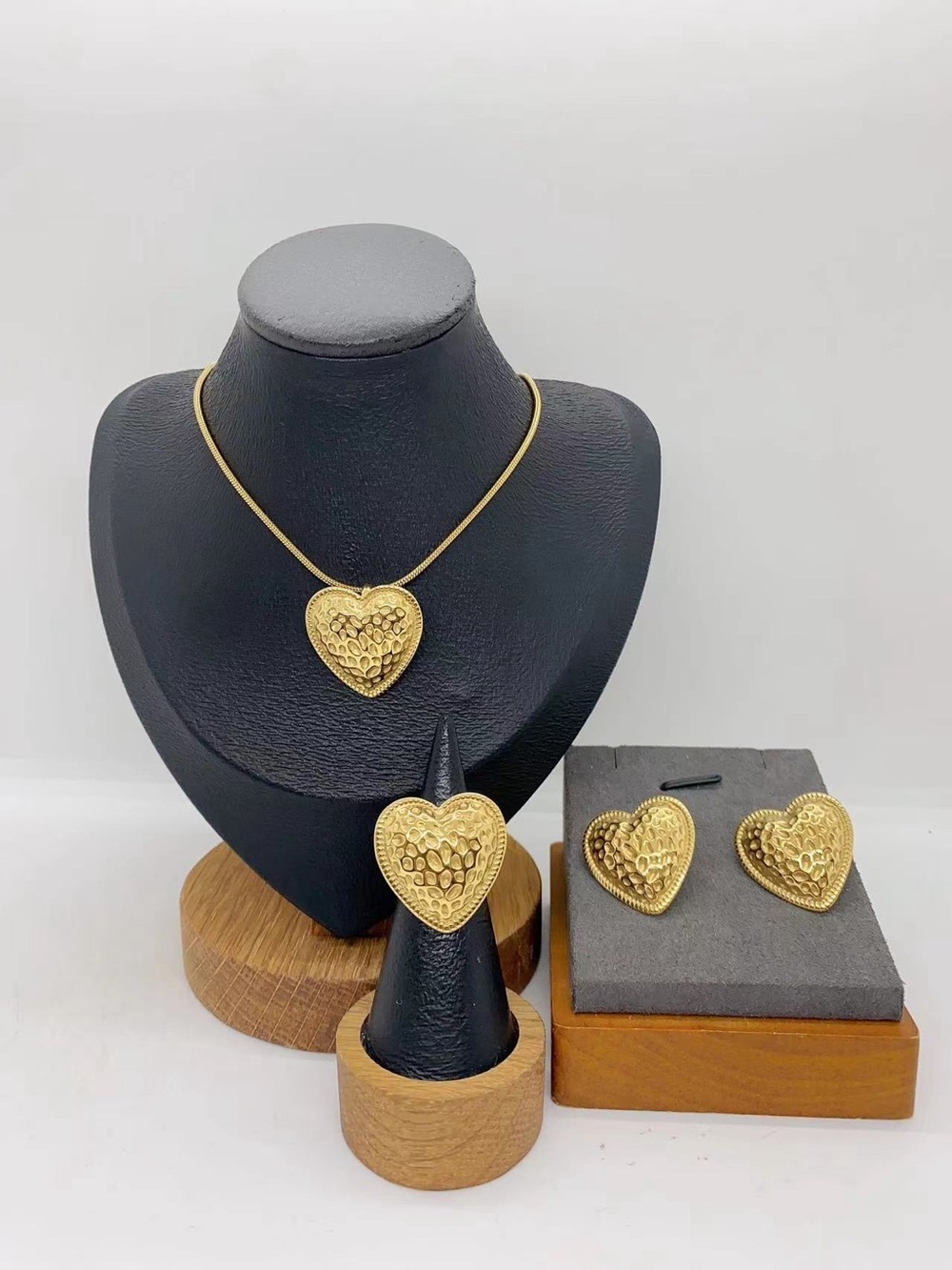 Gold Heart Pendant Necklace and Earring Set - Elegant Textured Hearts